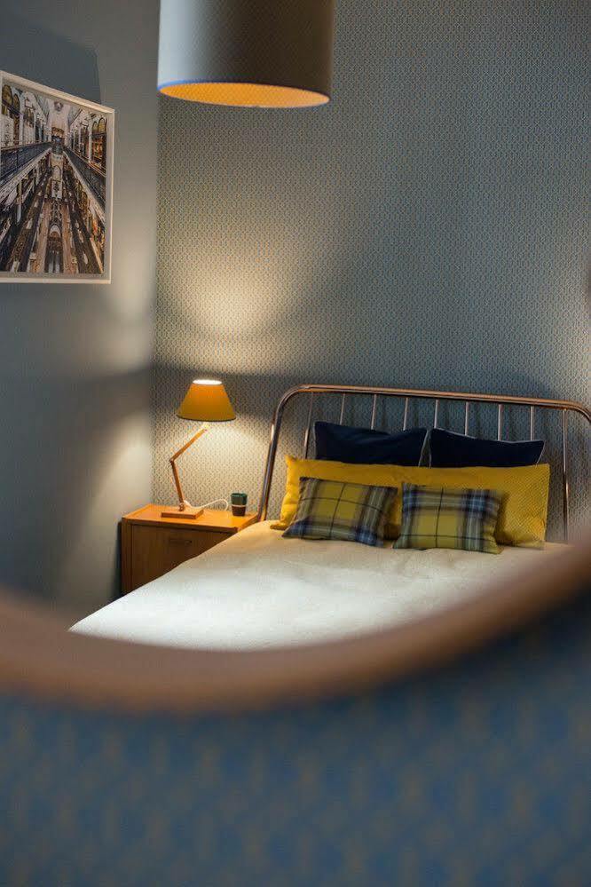 レンヌ Marnie Et Mister H Bed & Breakfast エクステリア 写真